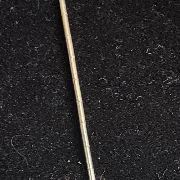 Vintage Mother of Pearl Silver Butterfly Pendant Necklace - Picture 6 of 7